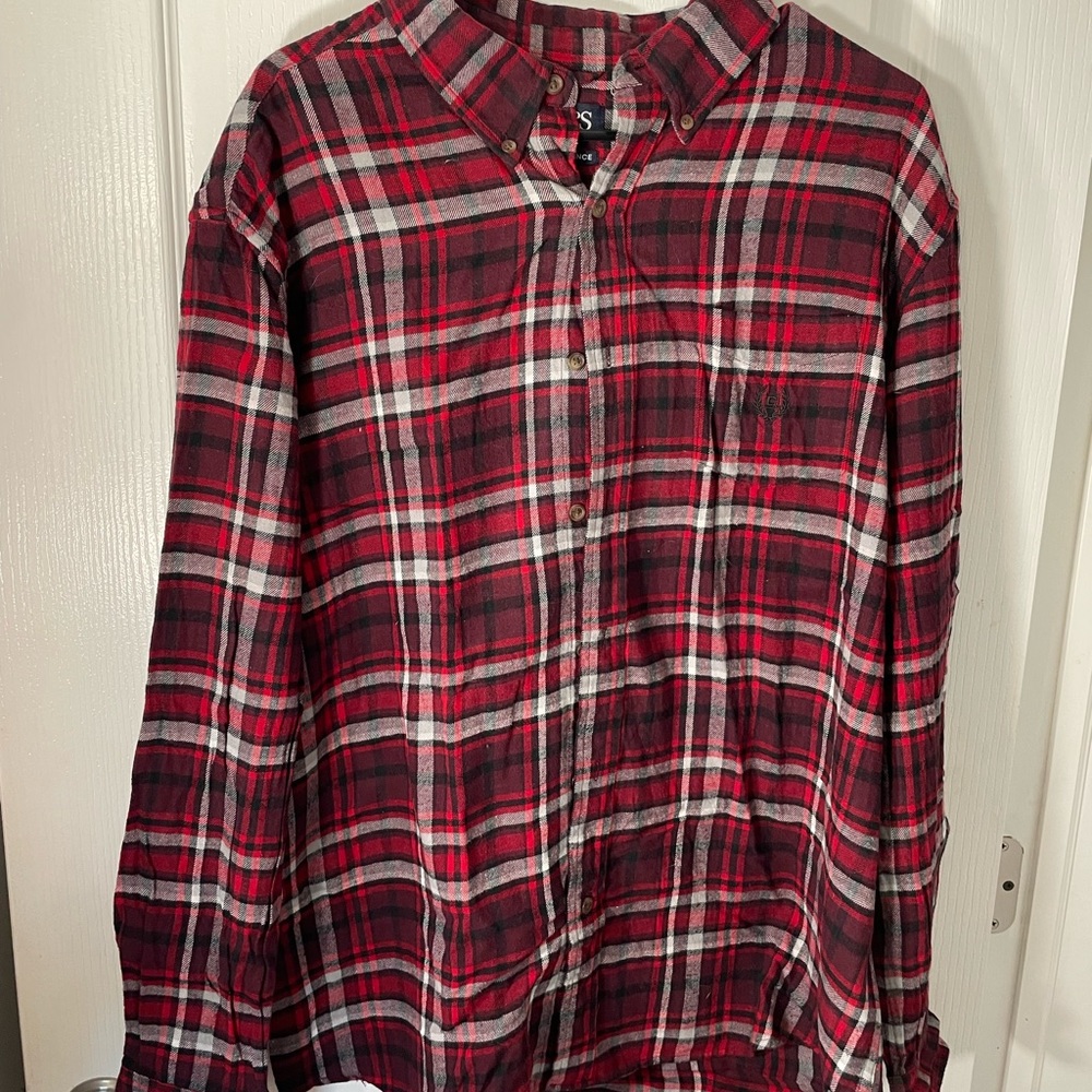 Chaps brand size XL red, white & black flannel button down.